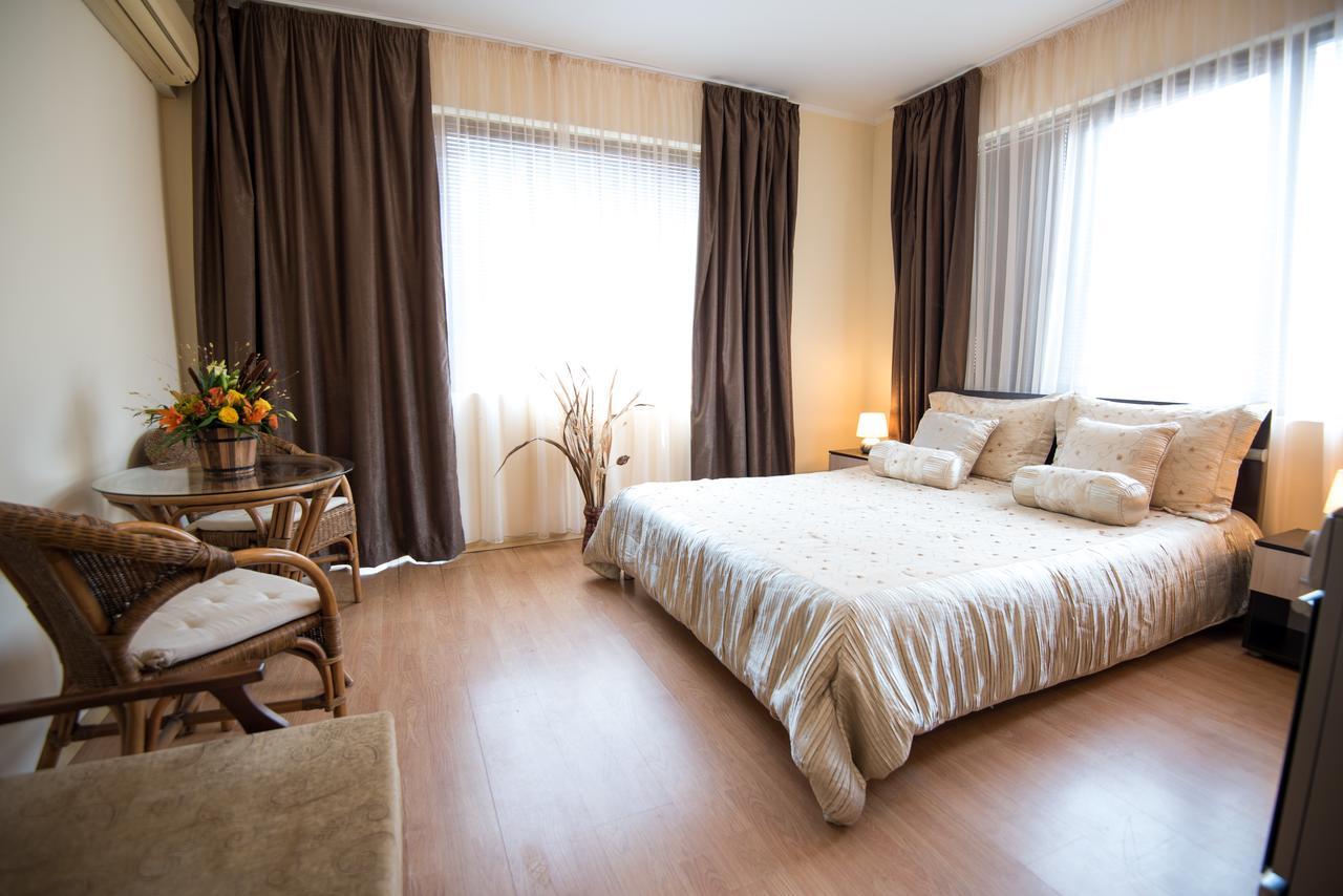 Appartamento Complex Apolon Nesebar Esterno foto