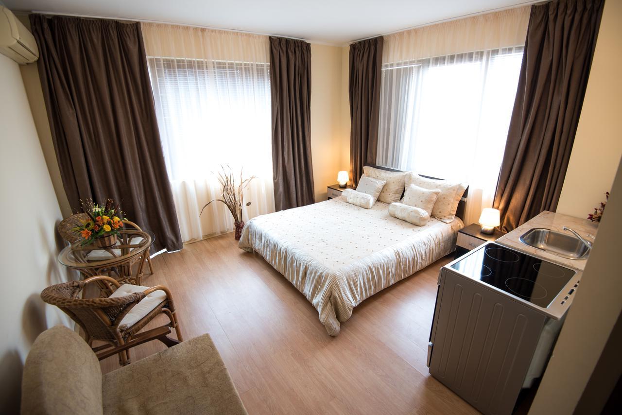 Appartamento Complex Apolon Nesebar Esterno foto