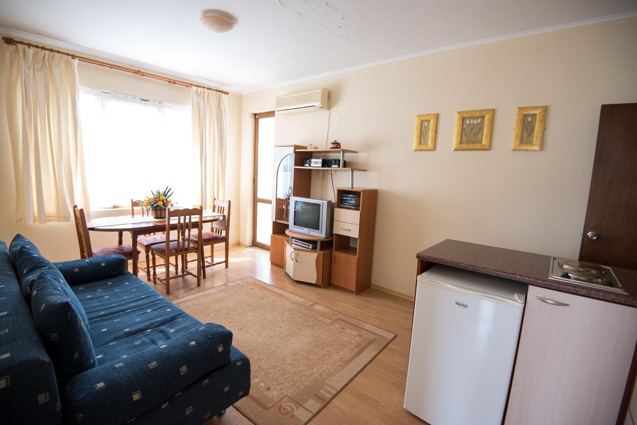 Appartamento Complex Apolon Nesebar Esterno foto