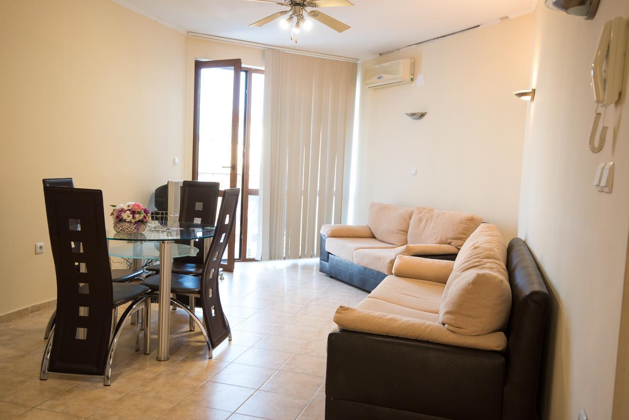 Appartamento Complex Apolon Nesebar Esterno foto