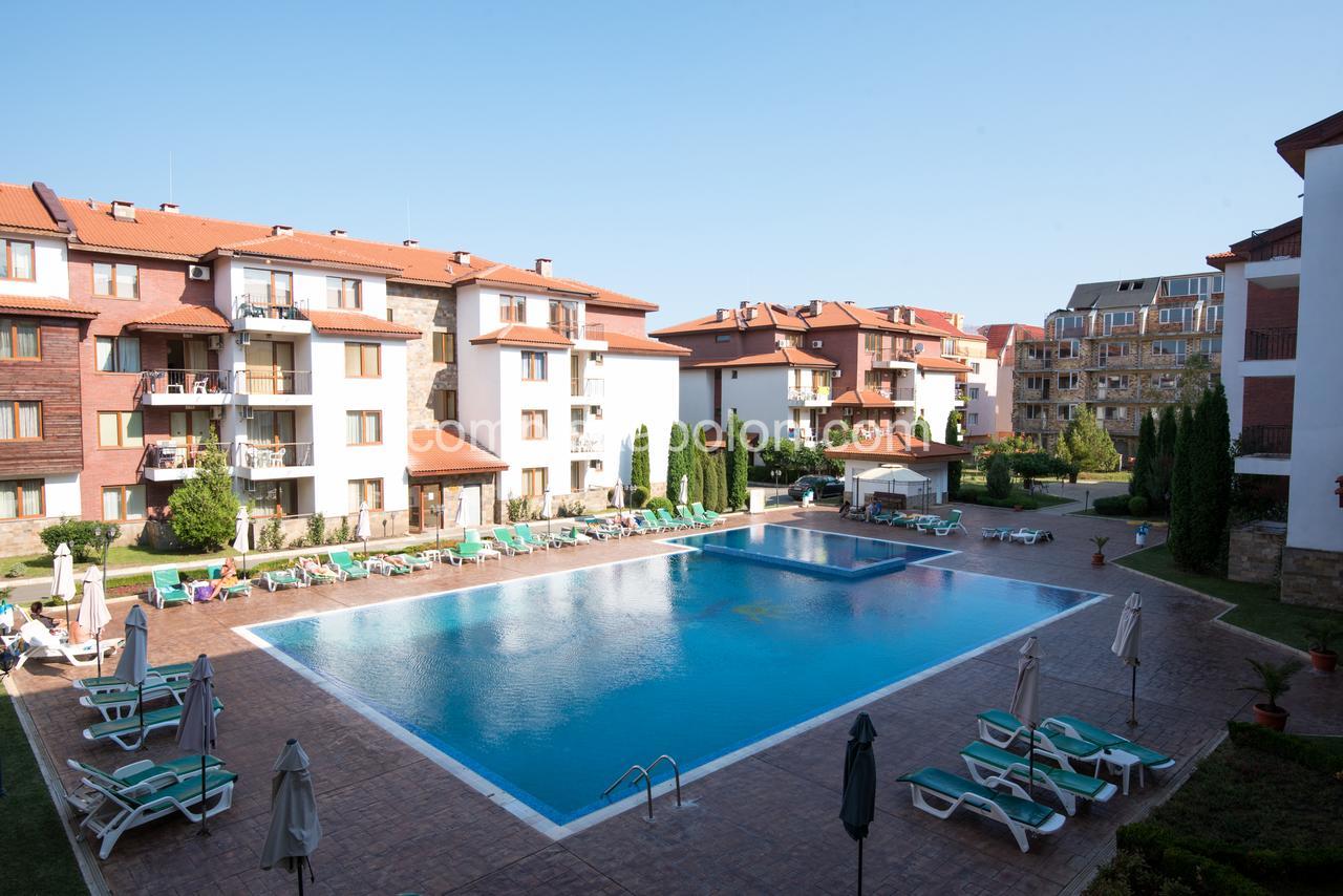 Appartamento Complex Apolon Nesebar Esterno foto