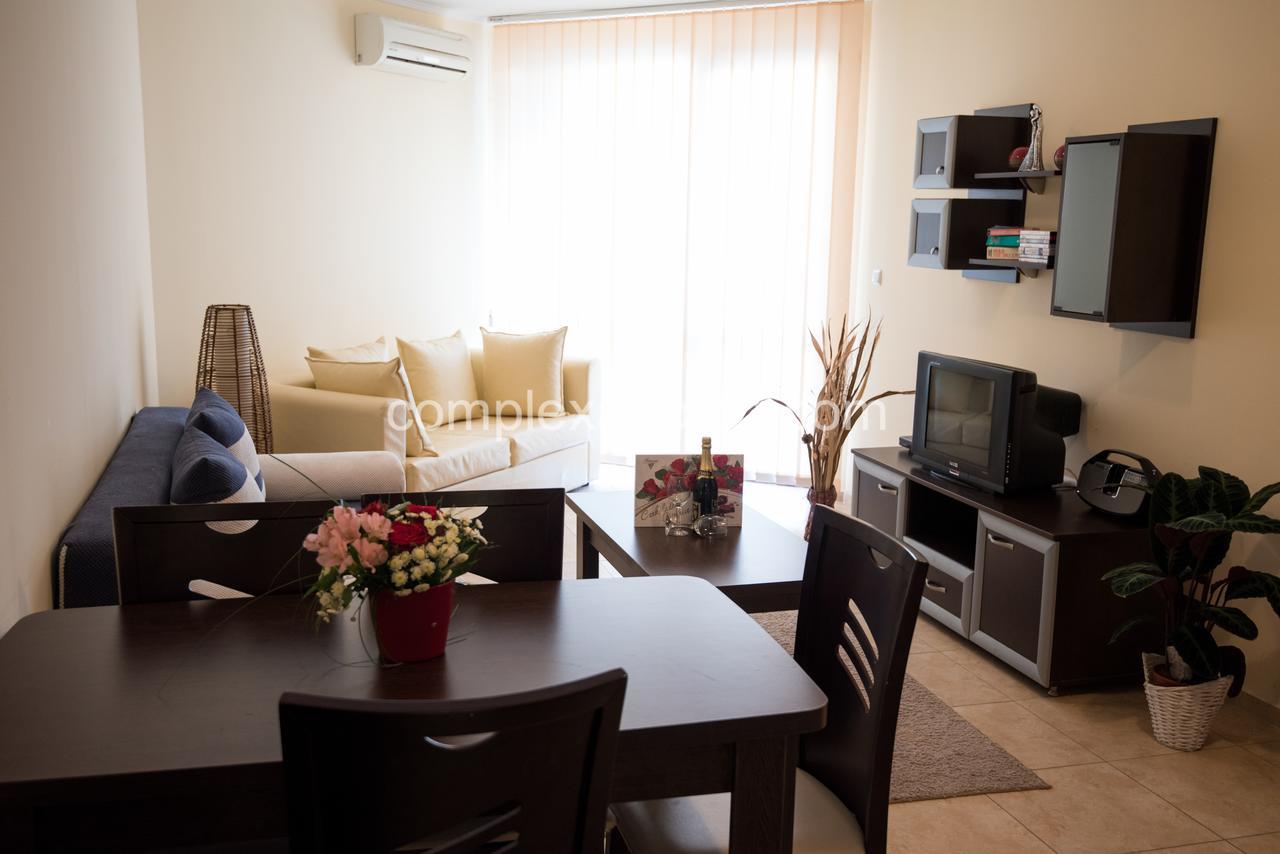 Appartamento Complex Apolon Nesebar Esterno foto